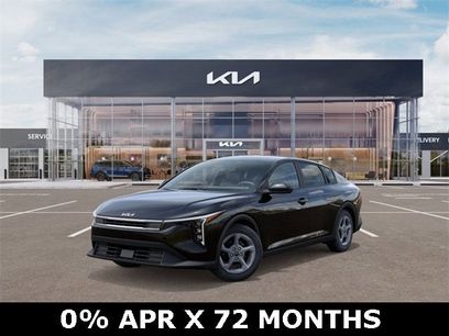 New 2025 Kia K4 LXS