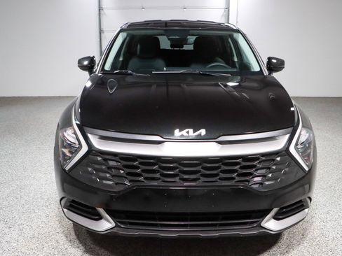 Used 2023 Kia Sportage LX FWD image 4