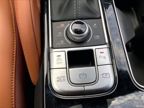 Certified 2025 Kia Telluride SX Prestige X-Line AWD/4WD image 29