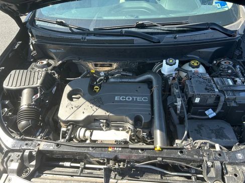 Used 2022 Chevrolet Equinox LT AWD/4WD image 17