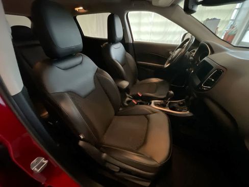 Used 2021 Jeep Compass Latitude w/ Convenience Group image 23