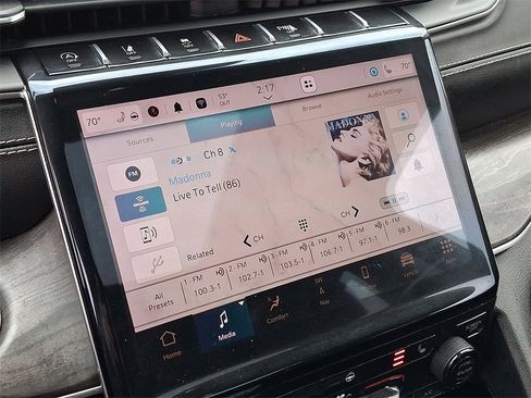 Used 2022 Jeep Grand Cherokee L Limited image 18