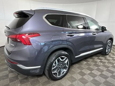Used 2022 Hyundai Santa Fe Limited AWD/4WD image 3