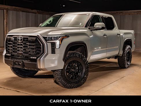 Used 2022 Toyota Tundra Limited w/ TRD Off-Road Package image 5