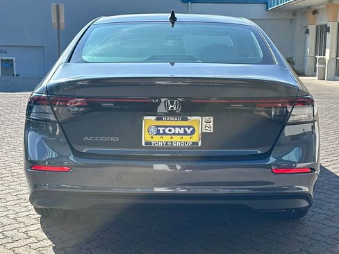 New 2025 Honda Accord SE image 5