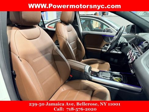 Used 2022 Mercedes-Benz GLA 35 AMG 4MATIC image 23