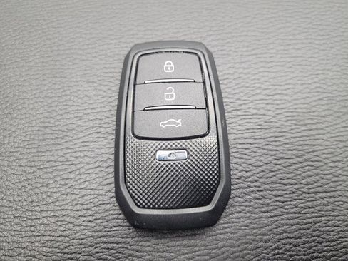 Used 2022 Mitsubishi Outlander SE FWD image 32