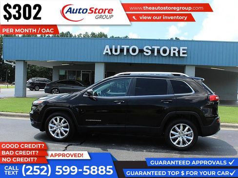 Used 2017 Jeep Cherokee Limited FWD image 1
