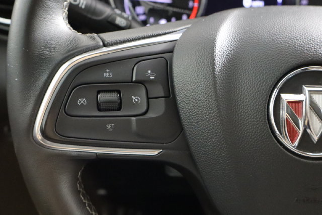 Used 2021 Buick Encore GX Select w/ Sport Touring Package FWD image 21