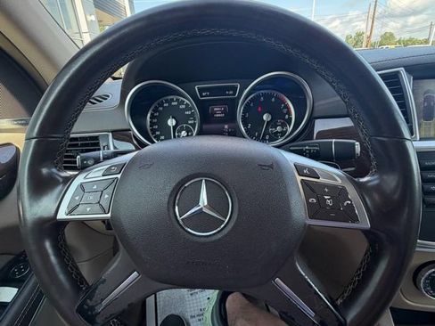 Used 2014 Mercedes-Benz GL 450 4MATIC image 9