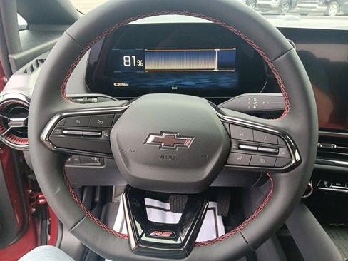 New 2026 Chevrolet Equinox EV RS image 13