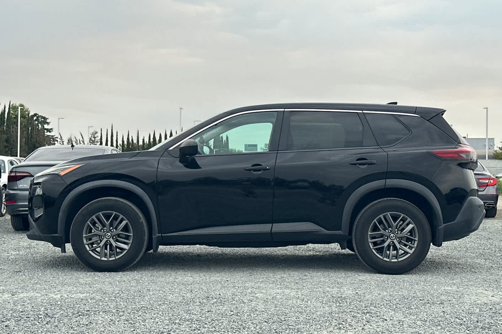 Certified 2021 Nissan Rogue S FWD image 6