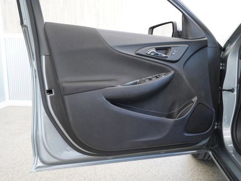 Used 2025 Chevrolet Malibu LT image 29