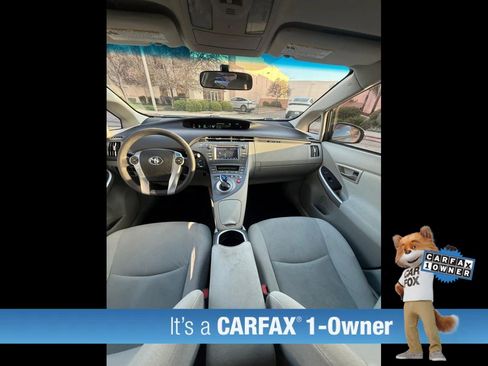 Used 2015 Toyota Prius One image 37