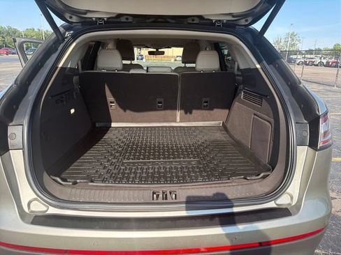 Used 2023 Lincoln Nautilus AWD image 24