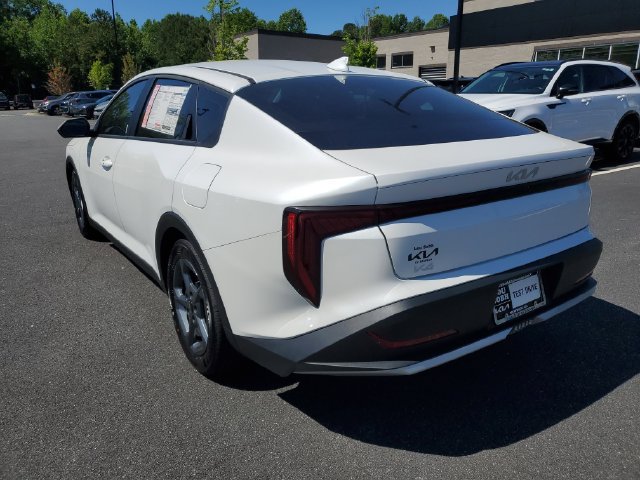 New 2026 Kia K4 FWD image 6