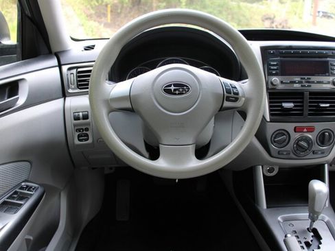 Used 2011 Subaru Forester 2.5X AWD/4WD image 17