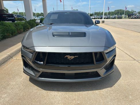 Used 2024 Ford Mustang GT Premium RWD image 8
