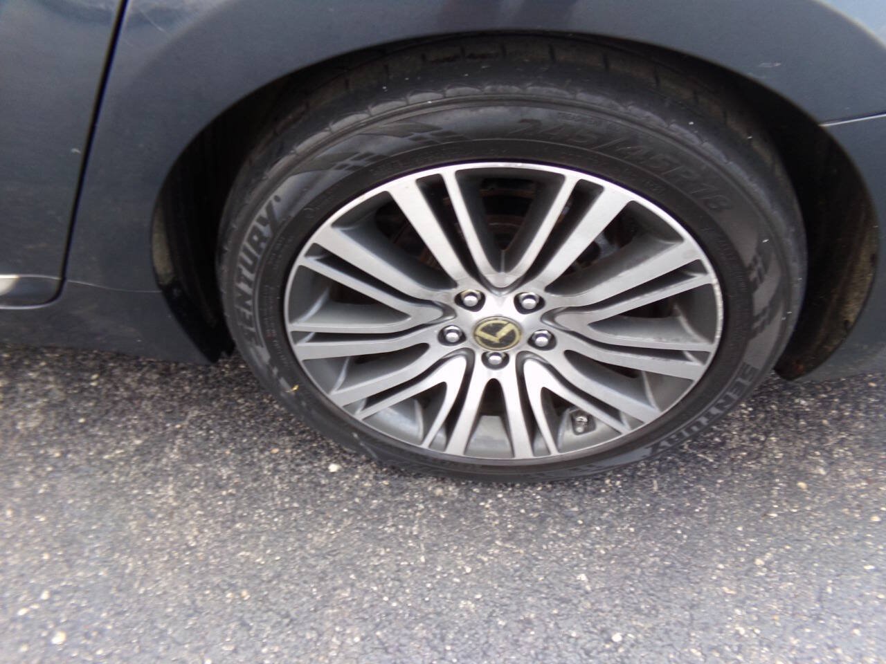 Used 2015 Kia Cadenza Premium w/ Luxury Package FWD image 39