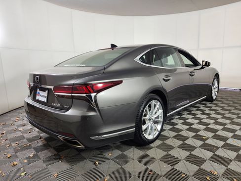 Used 2018 Lexus LS 500 AWD w/ Executive Package image 6
