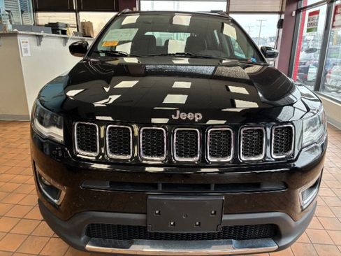 Used 2019 Jeep Compass Limited w/ Safety & Security Group image 4