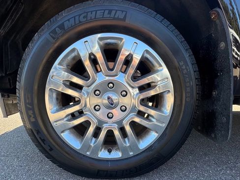 Used 2020 Ford F150 Platinum w/ Technology Package AWD/4WD image 15