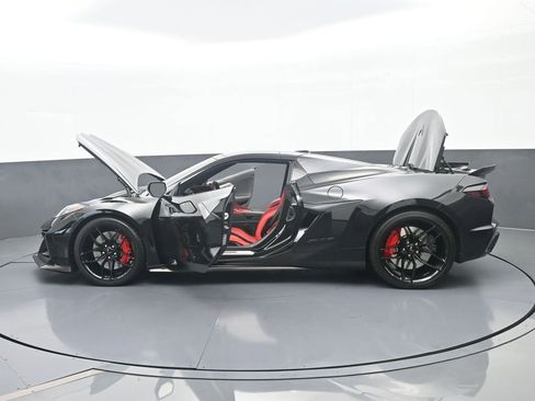 Used 2026 Chevrolet Corvette Z06 image 70