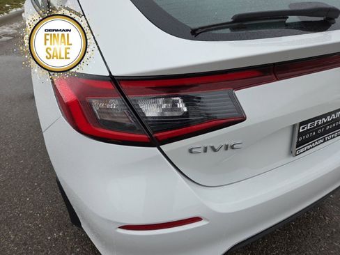 Used 2023 Honda Civic LX image 15