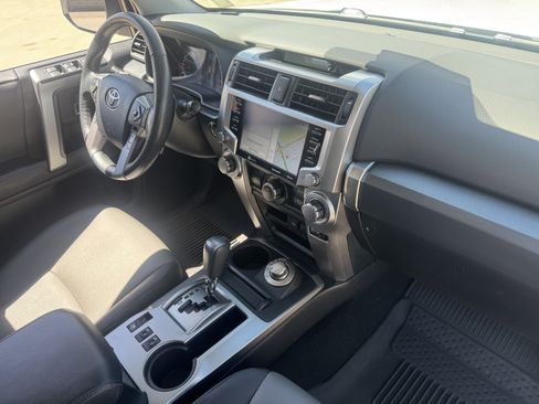 Used 2024 Toyota 4Runner SR5 Premium w/ Moonroof Package image 19