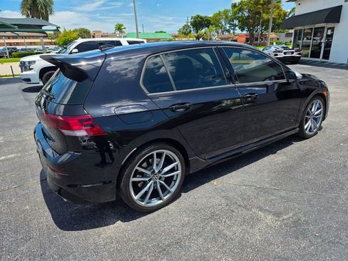 Used 2024 Volkswagen Golf R AWD/4WD image 6