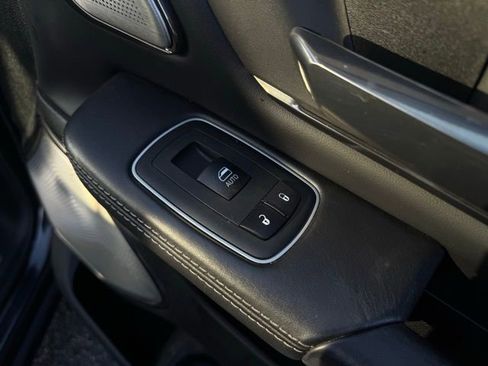 Used 2021 RAM 1500 Limited w/ Night Edition image 15