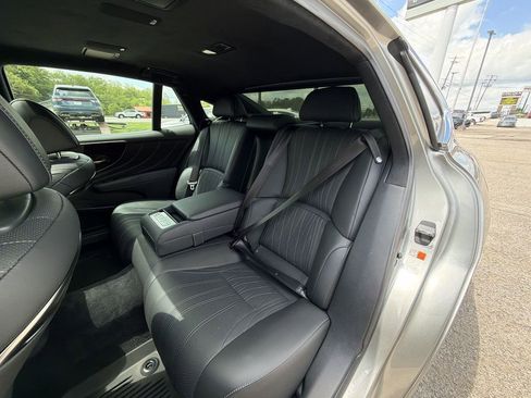 Used 2019 Lexus LS 500 AWD w/ Interior Upgrade Package image 23