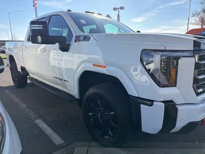 Used 2025 GMC Sierra 2500 AT4 w/ AT4 Premium Plus Package