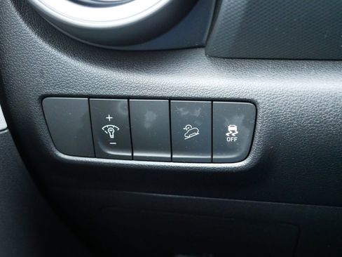 Certified 2023 Hyundai Kona SEL image 26