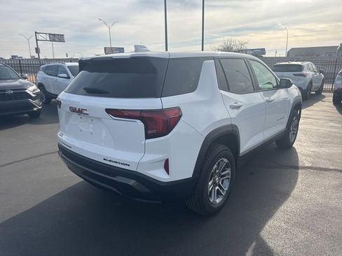 Used 2025 GMC Terrain Elevation image 3