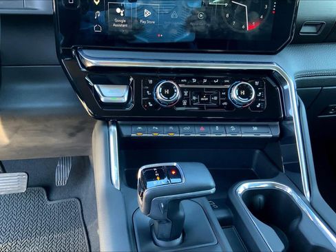 Certified 2023 GMC Sierra 1500 Denali w/ Technology Package image 32