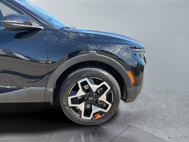 Used 2023 Hyundai Santa Cruz Limited AWD/4WD image 32
