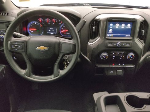 Used 2019 Chevrolet Silverado 1500 Custom RWD image 22