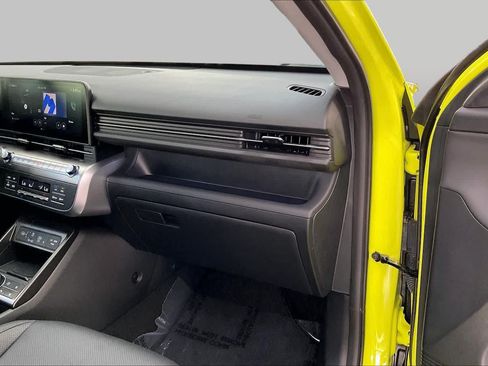 Used 2026 Hyundai Kona Limited FWD image 19