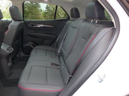 Used 2023 Buick Envision Essence w/ Sport Touring Package AWD/4WD image 32