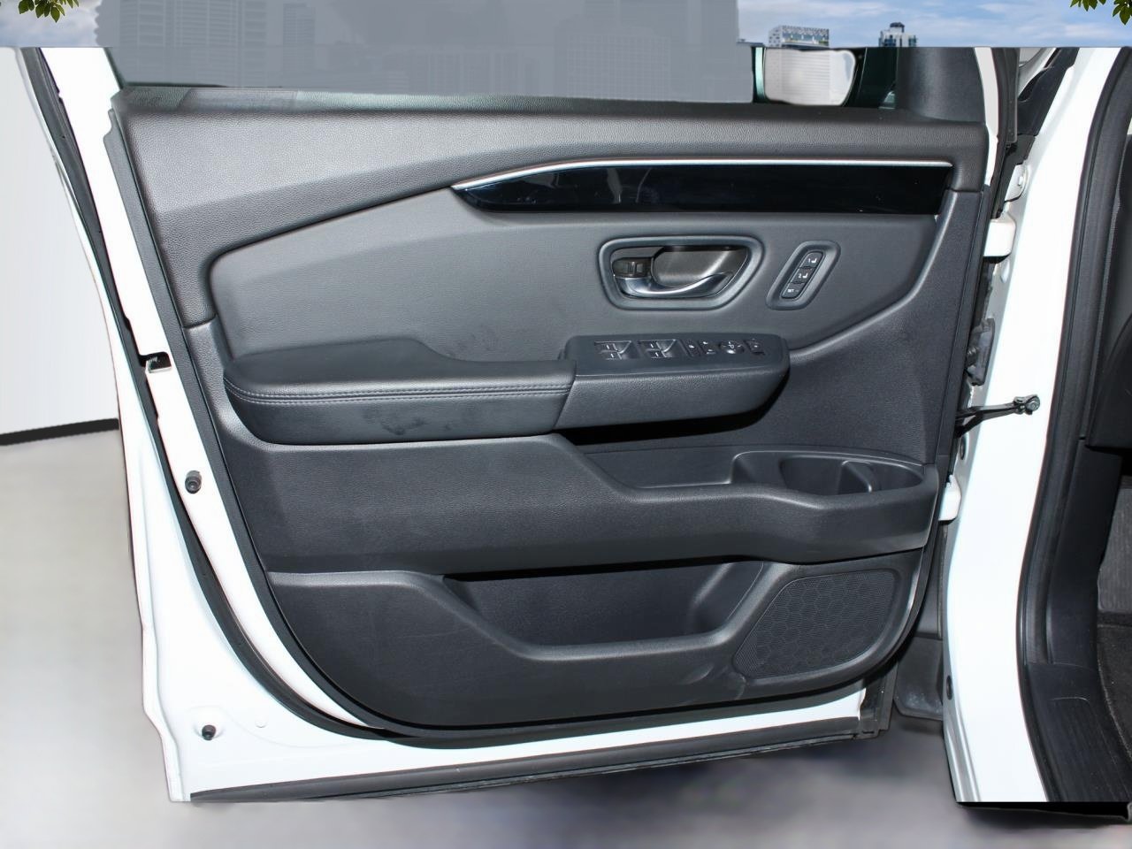 Used 2023 Honda Pilot EX-L image 22