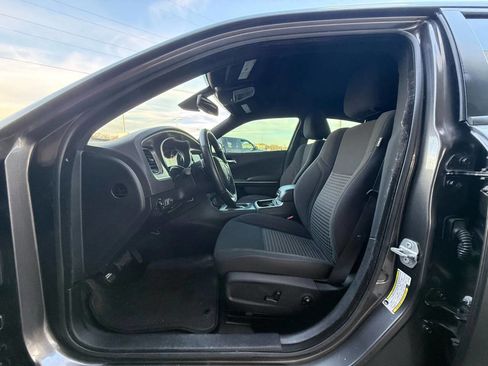Used 2018 Dodge Charger GT image 13
