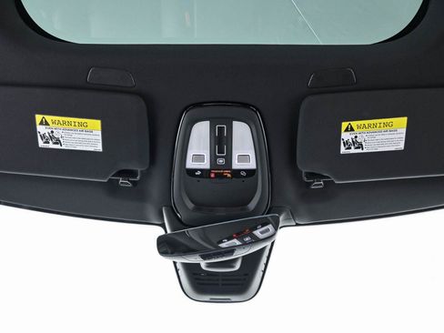 Used 2024 Volvo XC90 T8 Plus w/ Protection Package Premier AWD/4WD image 18