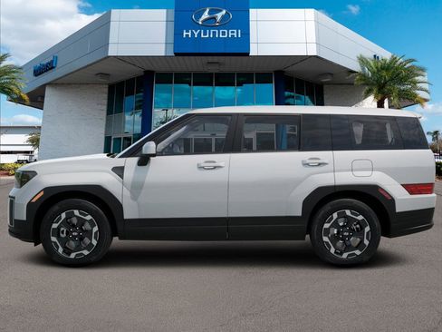 New 2026 Hyundai Santa Fe SE image 2