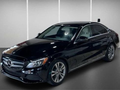 Used 2018 Mercedes-Benz C 300 Sedan image 3