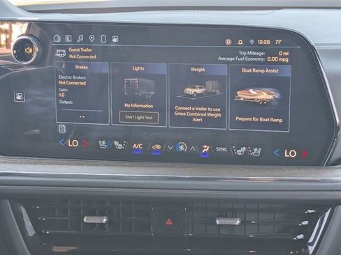 Used 2025 Chevrolet Tahoe High Country image 20