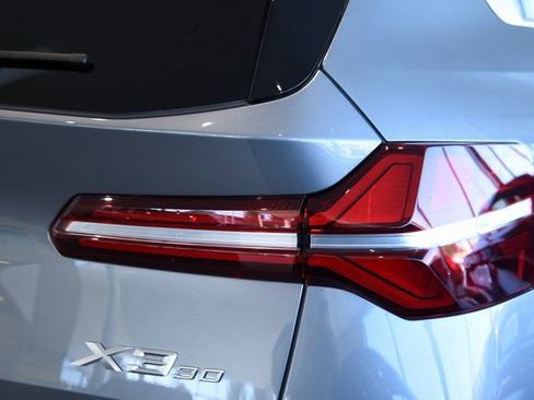 New 2026 BMW X3 xDrive30 w/ Premium Package image 11