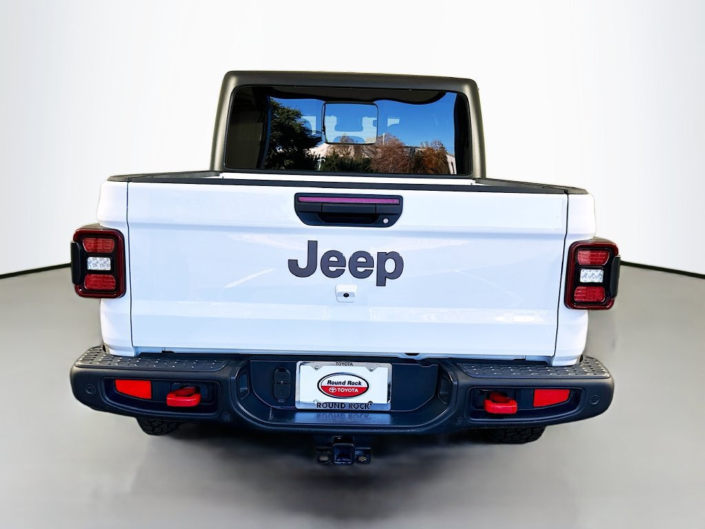 Used 2024 Jeep Gladiator Rubicon w/ Safety Group AWD/4WD image 6