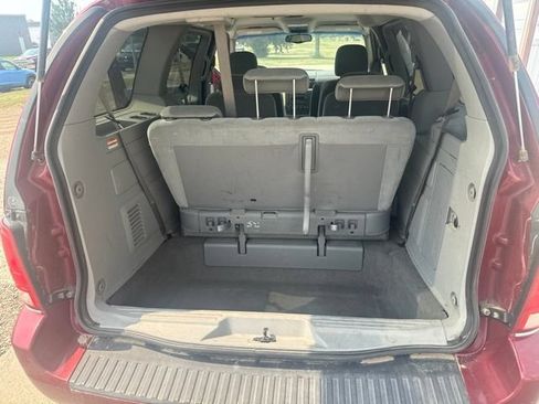 Used 2005 Ford Freestar SEL FWD image 16