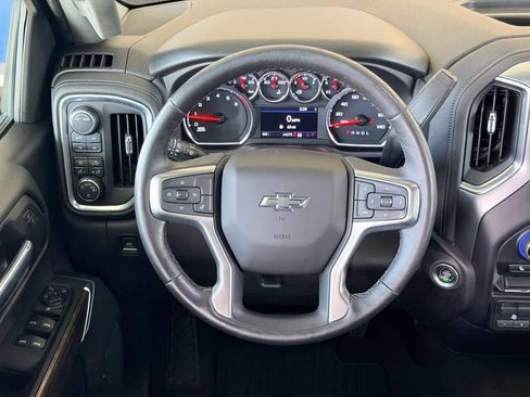 Used 2021 Chevrolet Silverado 1500 RST w/ Z71 Off-Road Package AWD/4WD image 17